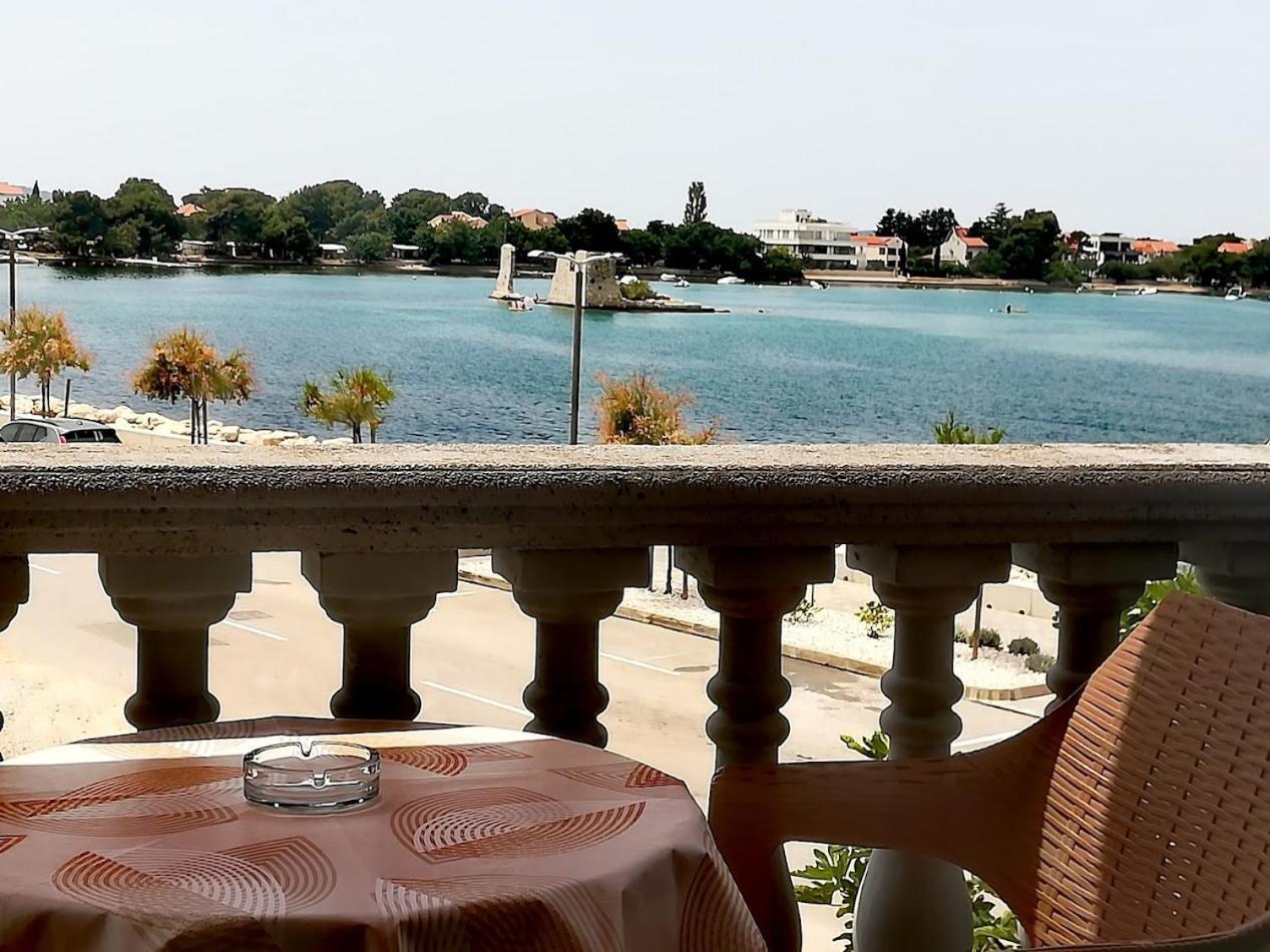 Apartments Martinac Sukošan Eksteriør bilde